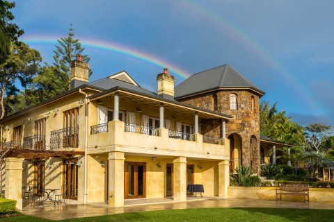 Victoria's At Ewingsdale